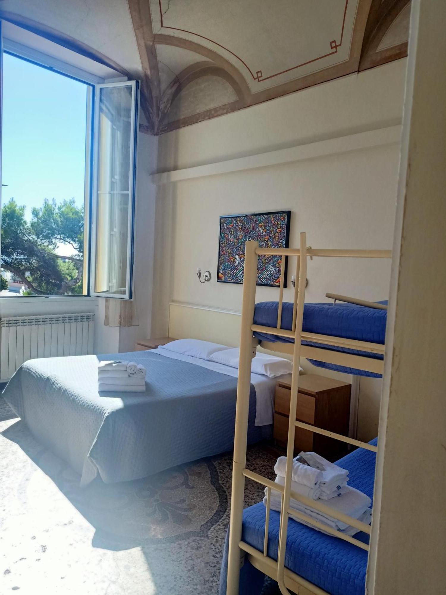 Hotel Serena Arenzano Luaran gambar