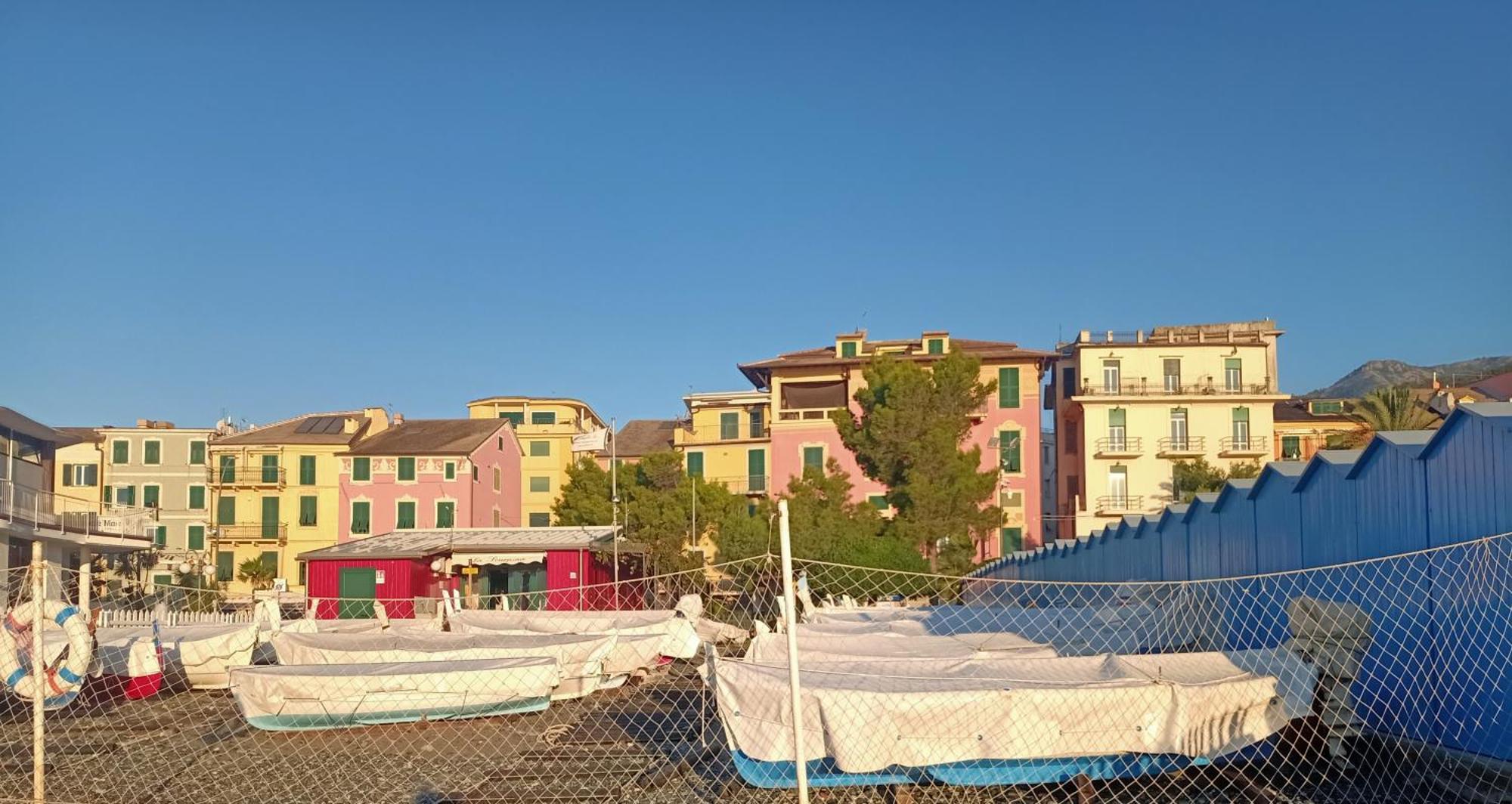 Hotel Serena Arenzano Luaran gambar